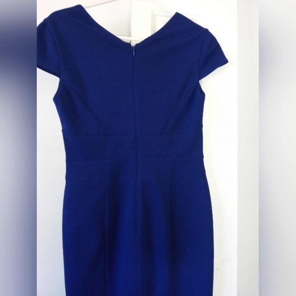 Donna Morgan Violet Blue Jewel tone size 4 women's dress fitted tailored